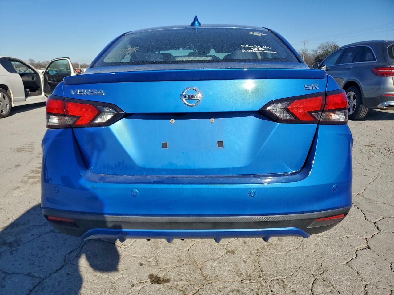2020 NISSAN VERSA SR photo 6