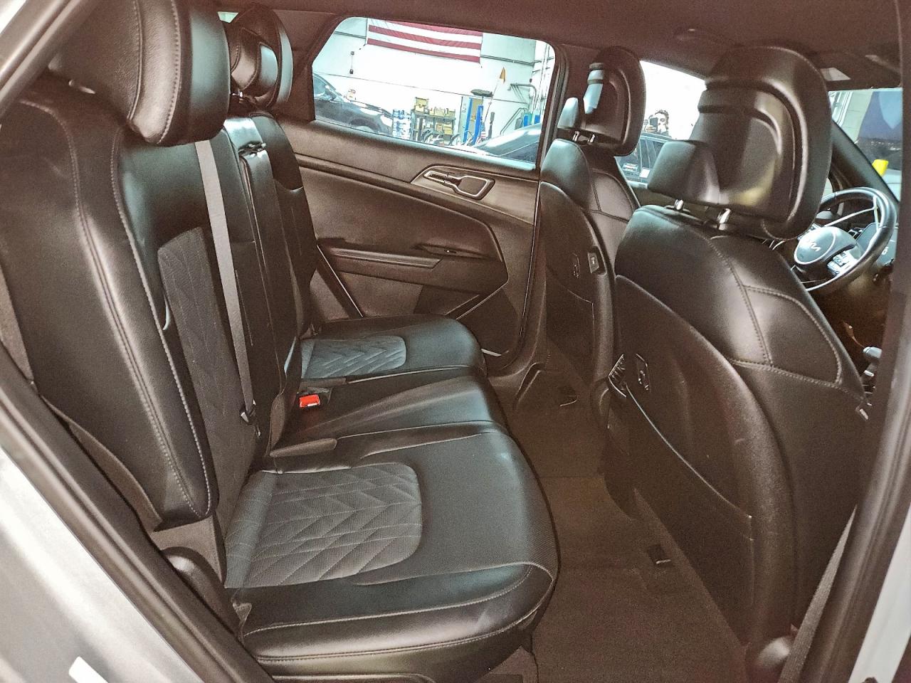 2023 KIA SPORTAGE X LINE photo 11