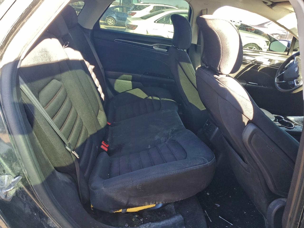 2016 FORD FUSION SE photo 10