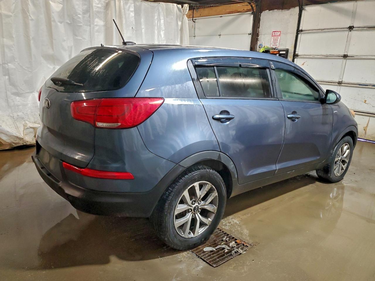 2016 KIA SPORTAGE LX photo 3