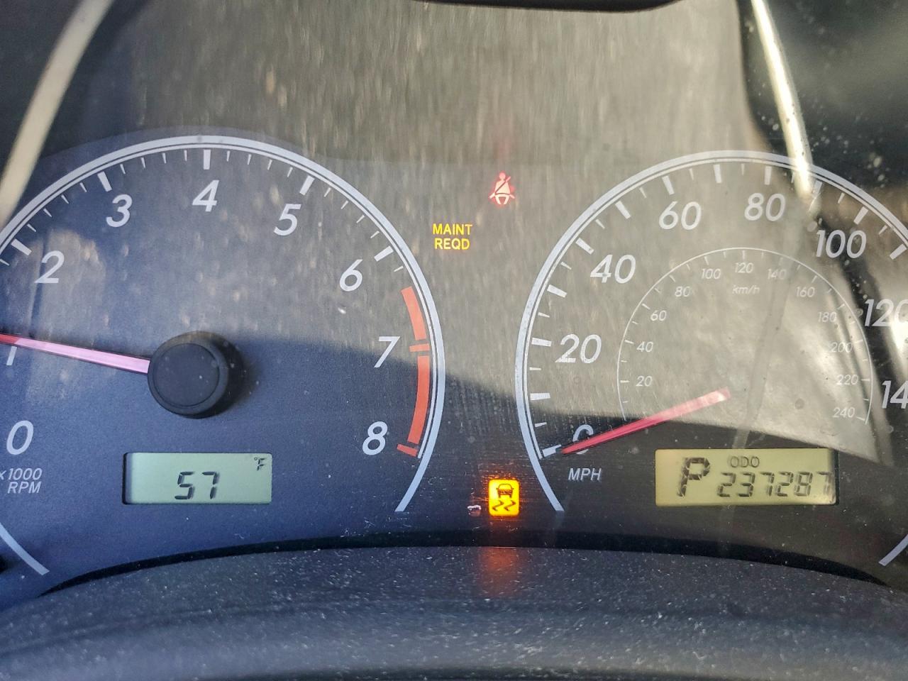 2011 TOYOTA COROLLA BASE photo 9