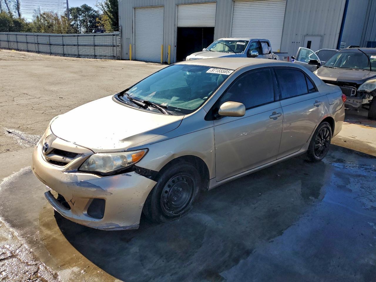 2011 TOYOTA COROLLA