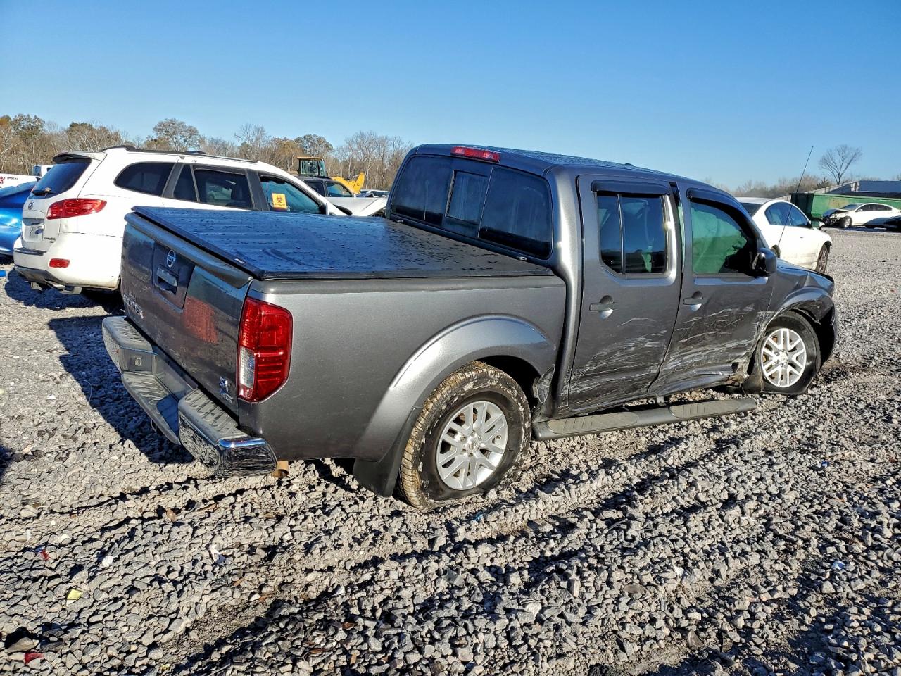 2017 NISSAN FRONTIER S photo 3
