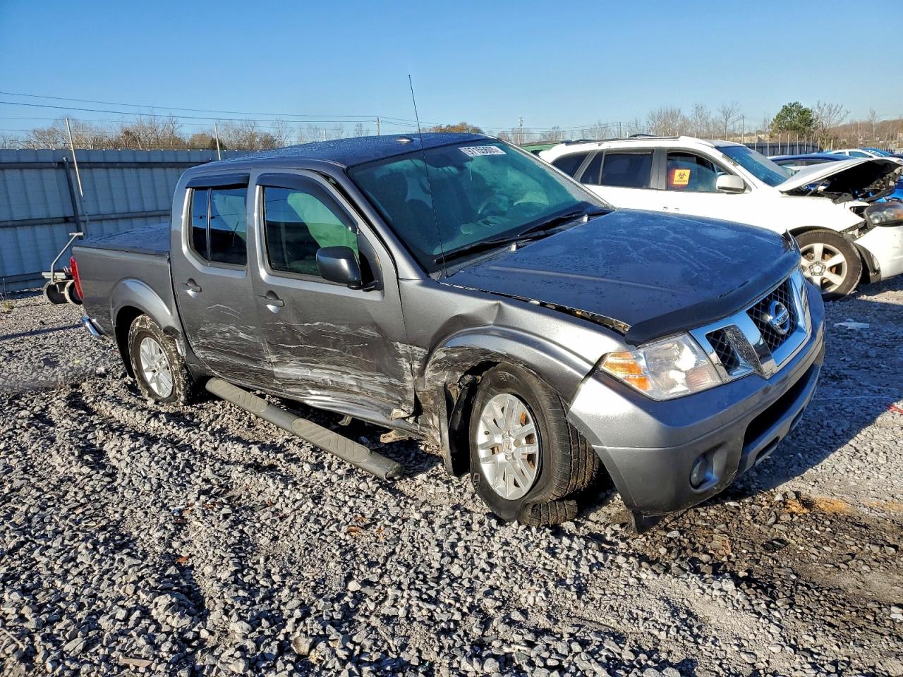 2017 NISSAN FRONTIER S photo 4