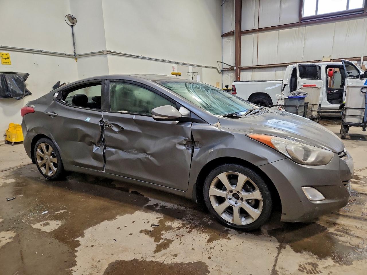 2013 HYUNDAI ELANTRA GLS photo 4