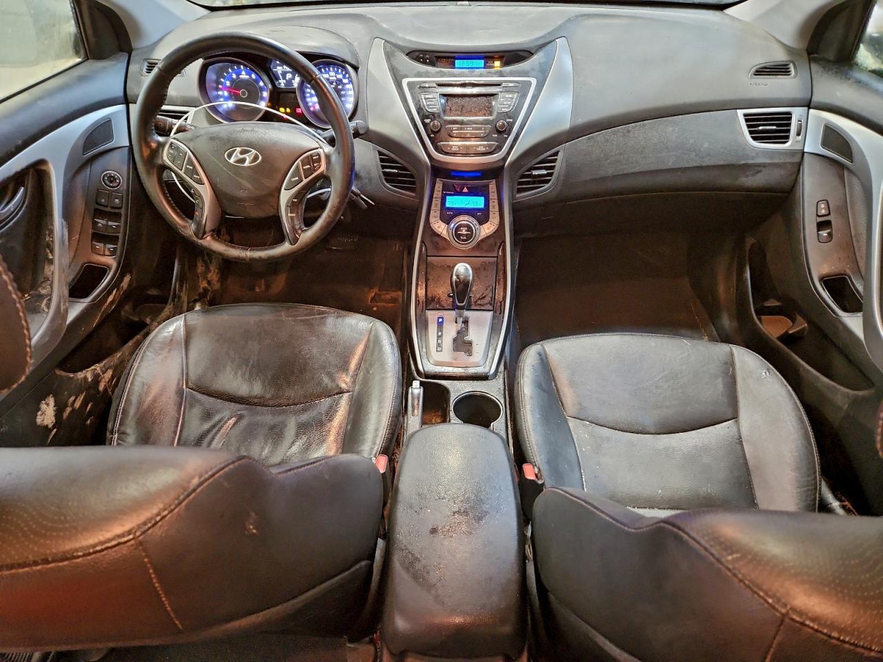 2013 HYUNDAI ELANTRA GLS photo 8