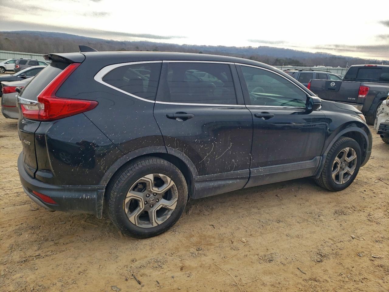 2017 HONDA CR-V EX photo 3