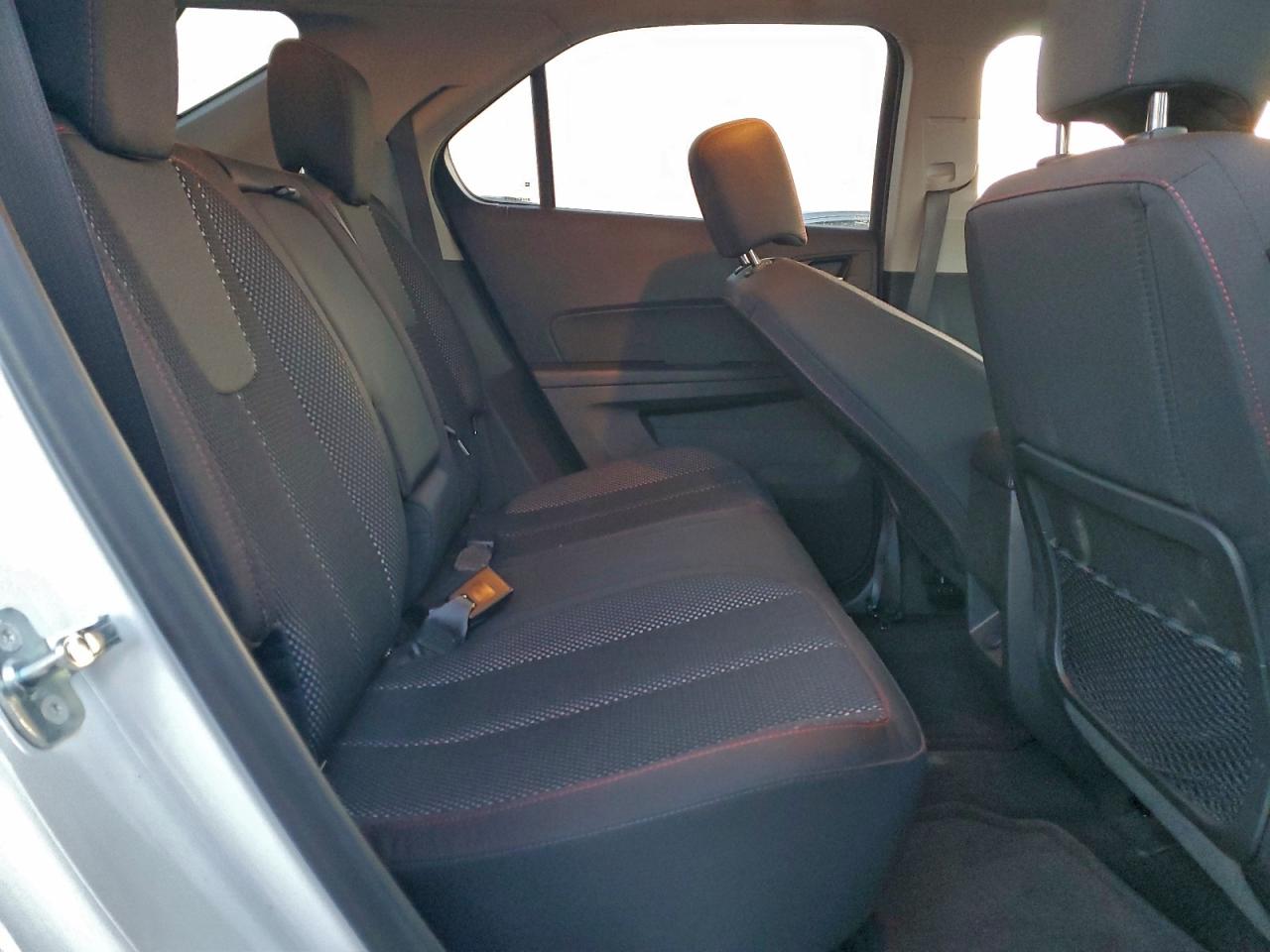 2016 CHEVROLET EQUINOX LT photo 11