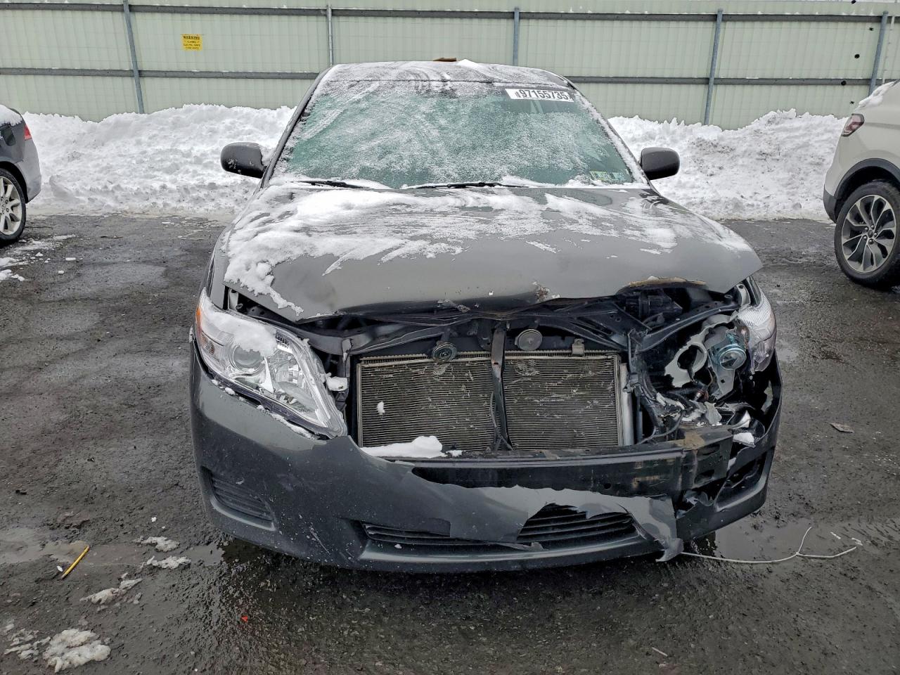 2011 TOYOTA CAMRY BASE photo 5