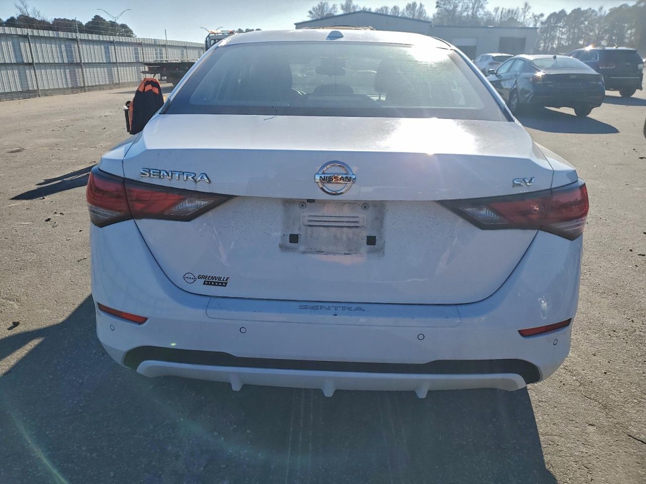 2022 NISSAN SENTRA SV photo 6