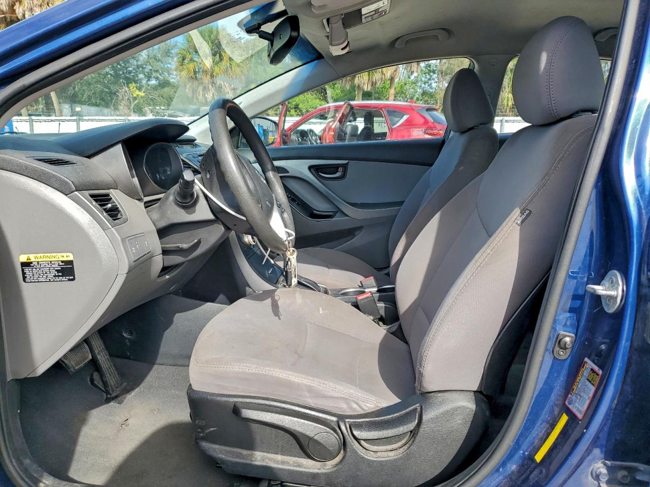 2016 HYUNDAI ELANTRA SE photo 7