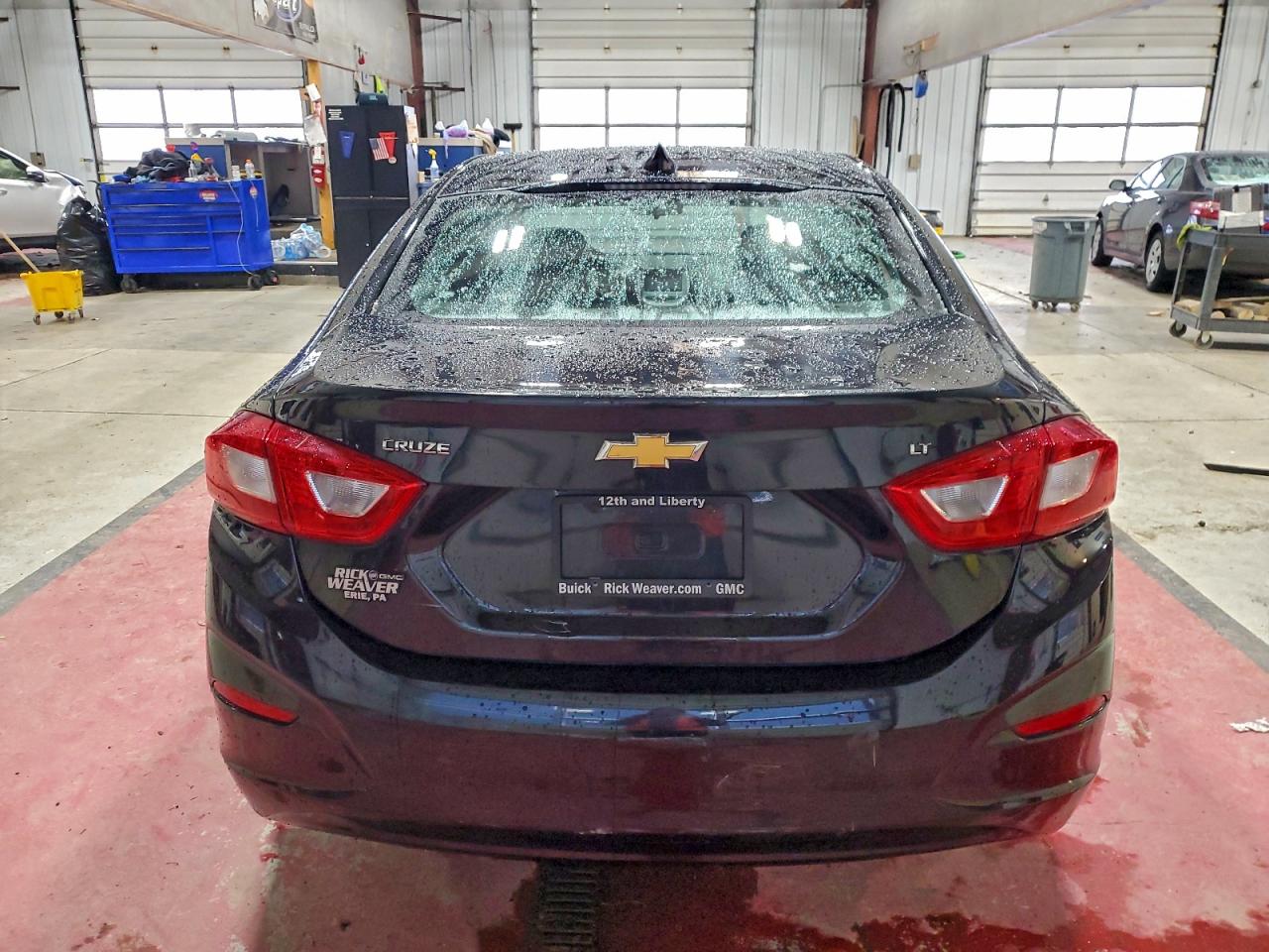 2017 CHEVROLET CRUZE LT photo 6