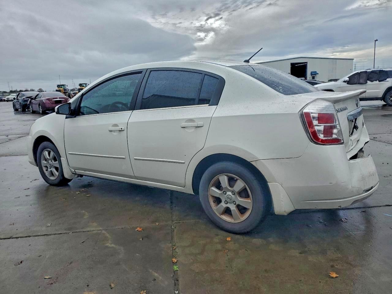2012 NISSAN SENTRA 2.0 photo 2