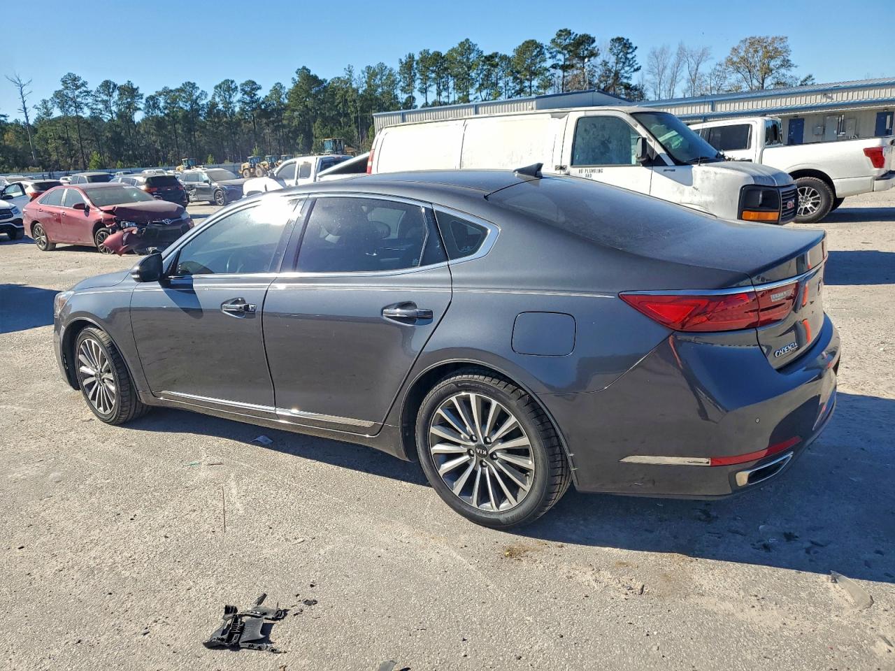 2017 KIA CADENZA PREMIUM photo 2