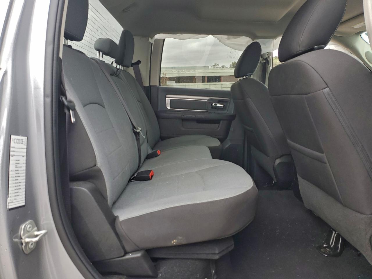 2023 RAM 1500 CLASSIC SLT photo 10
