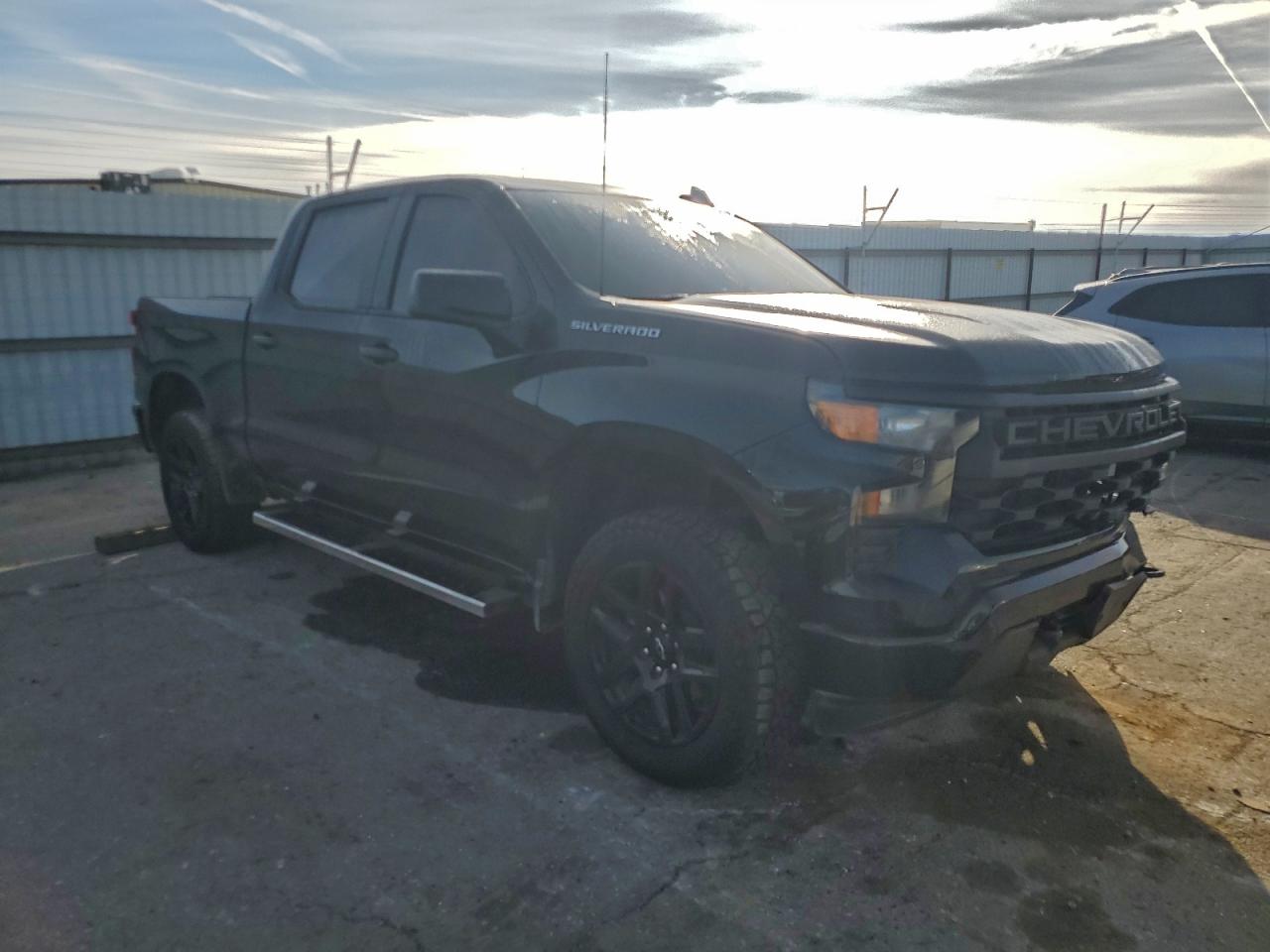 2024 CHEVROLET SILVERADO C1500 CUSTOM photo 4