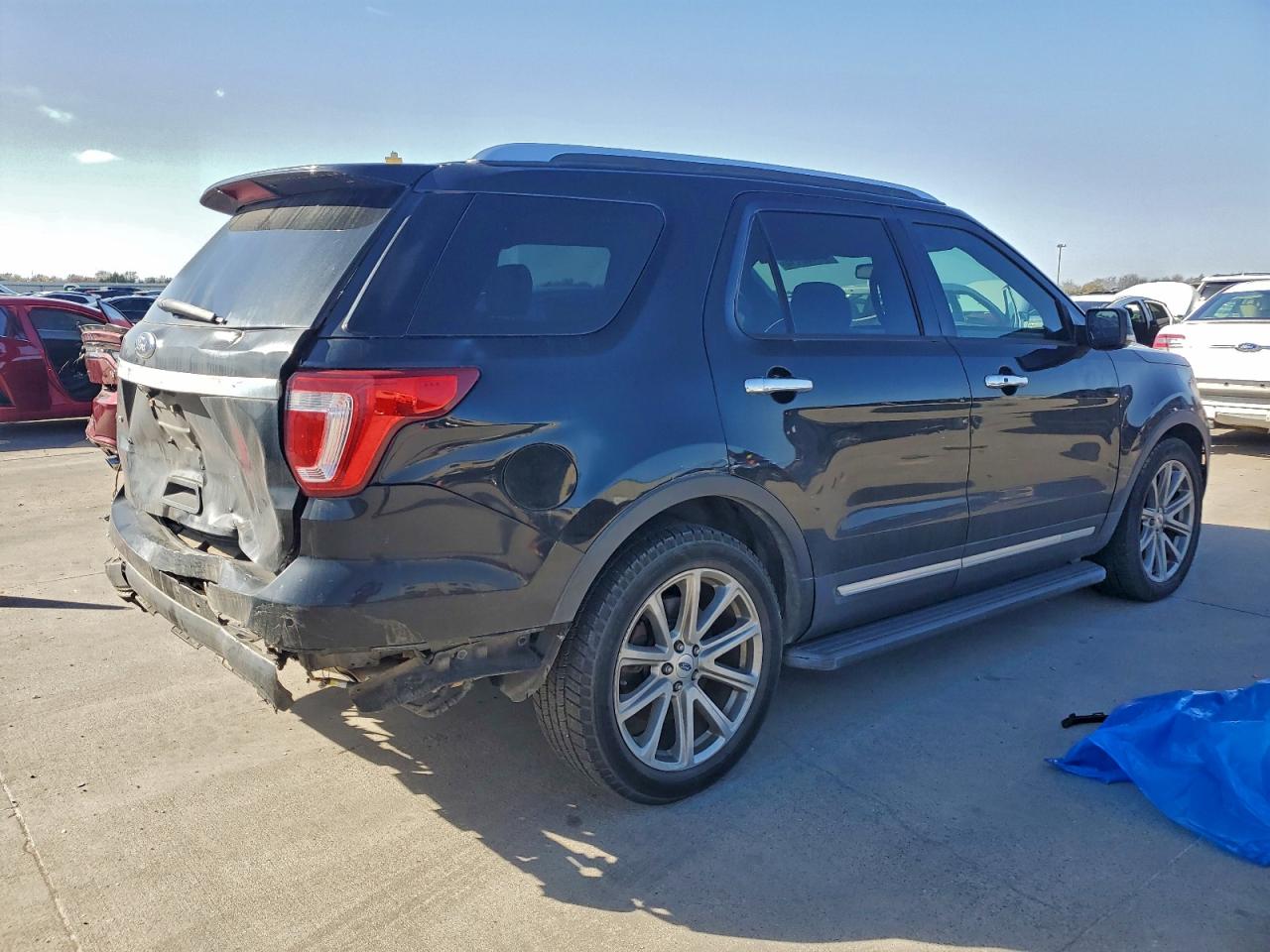 2017 FORD EXPLORER LIMITED photo 3