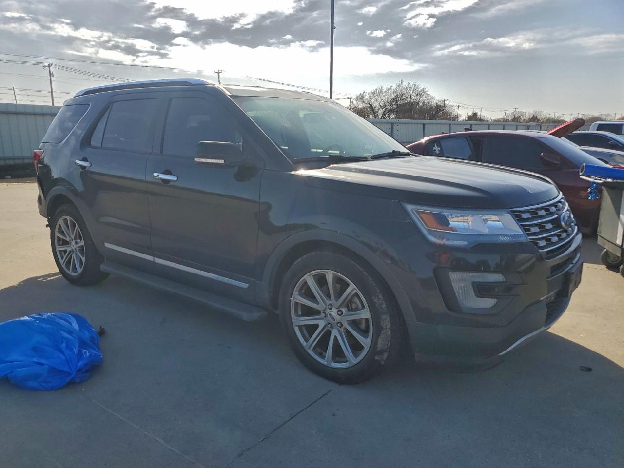 2017 FORD EXPLORER LIMITED photo 4
