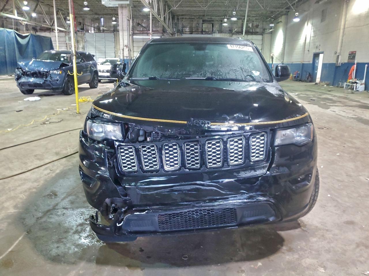 2018 JEEP GRAND CHEROKEE LAREDO photo 5