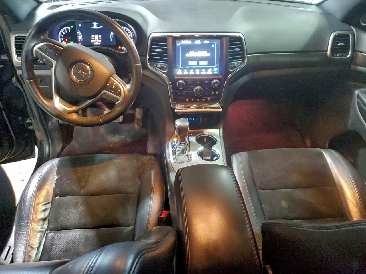 2018 JEEP GRAND CHEROKEE LAREDO photo 8