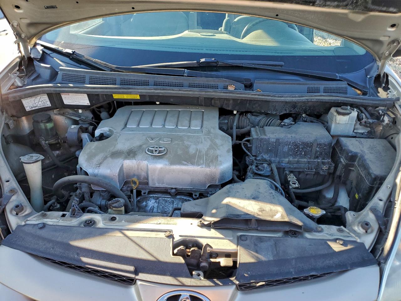 2007 TOYOTA SIENNA CE photo 11