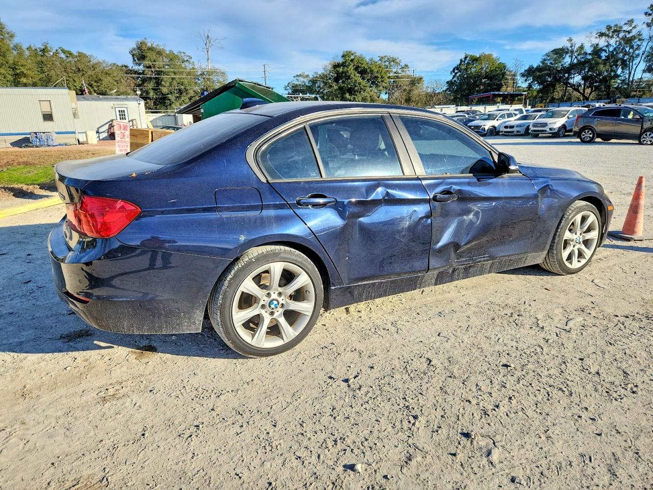 2015 BMW 328 I photo 3