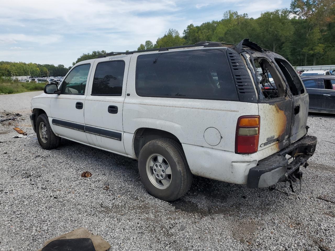 2001 CHEVROLET SUBURBAN C1500 photo 2