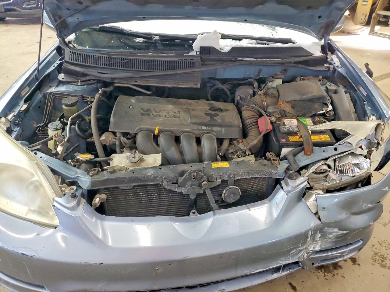 2003 TOYOTA COROLLA MATRIX XR photo 11