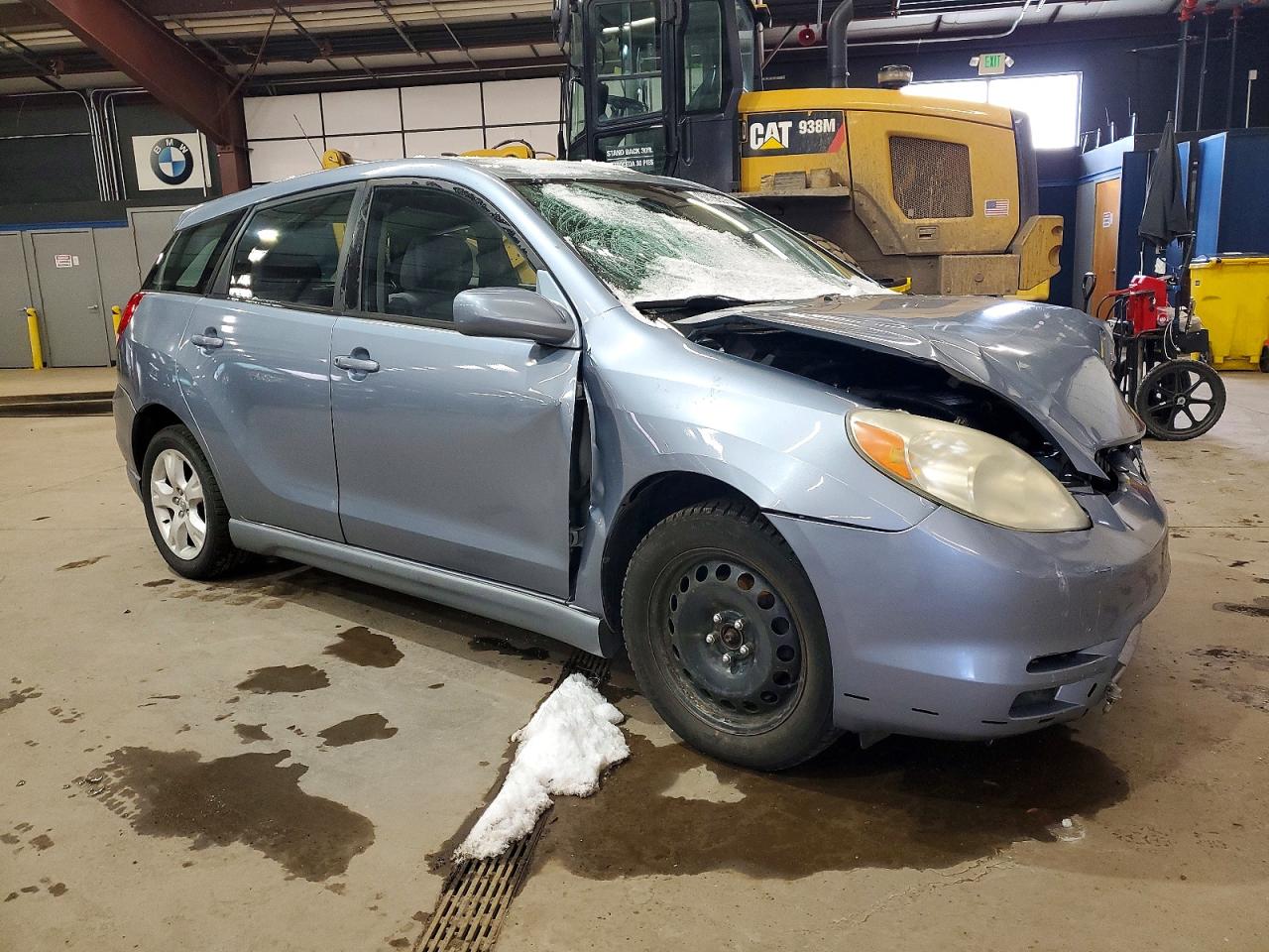 2003 TOYOTA COROLLA MATRIX XR photo 4