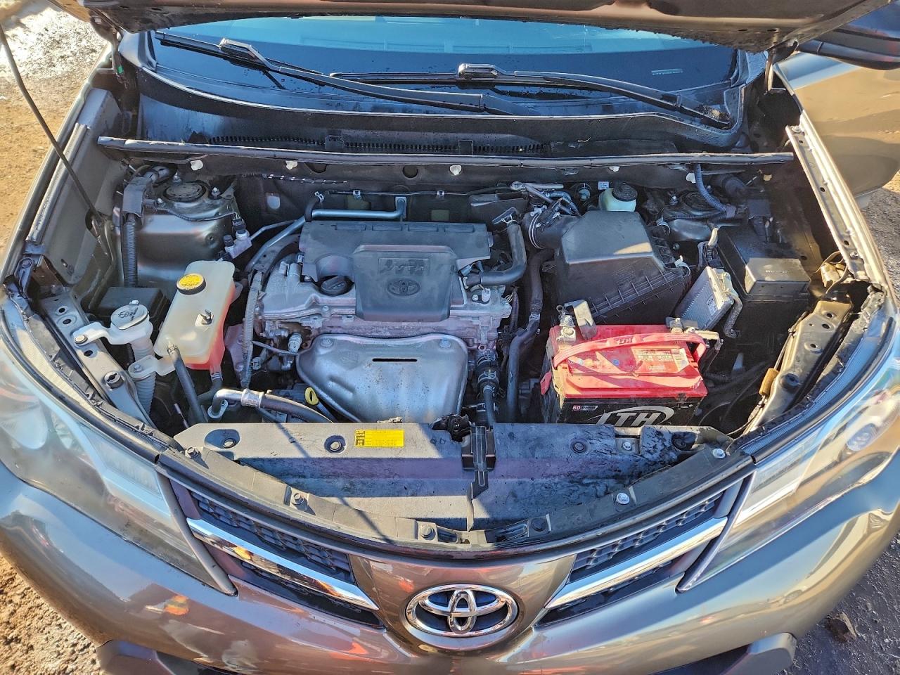 2015 TOYOTA RAV4 LE photo 11