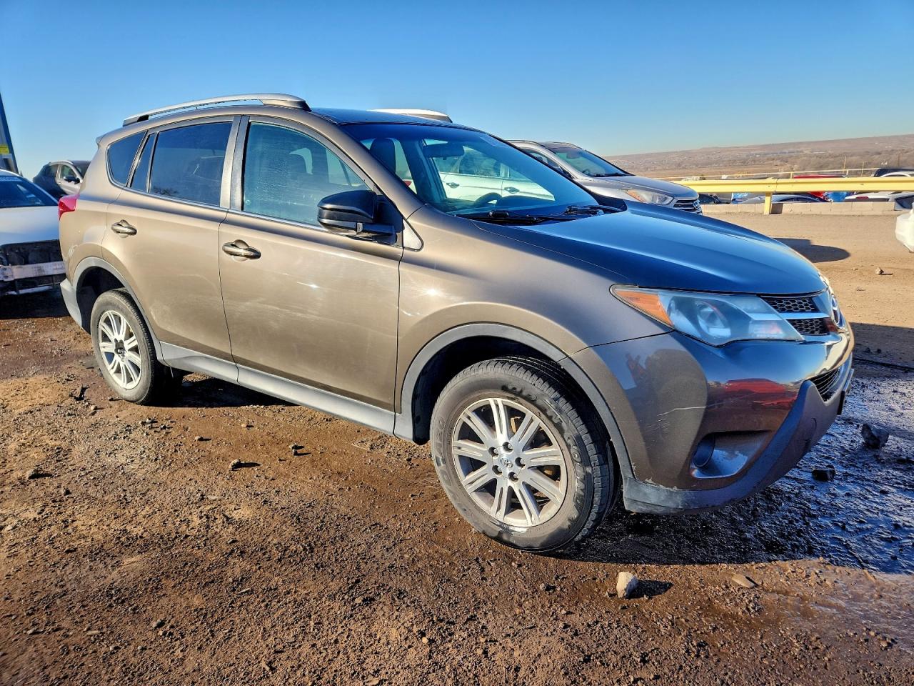 2015 TOYOTA RAV4 LE photo 4
