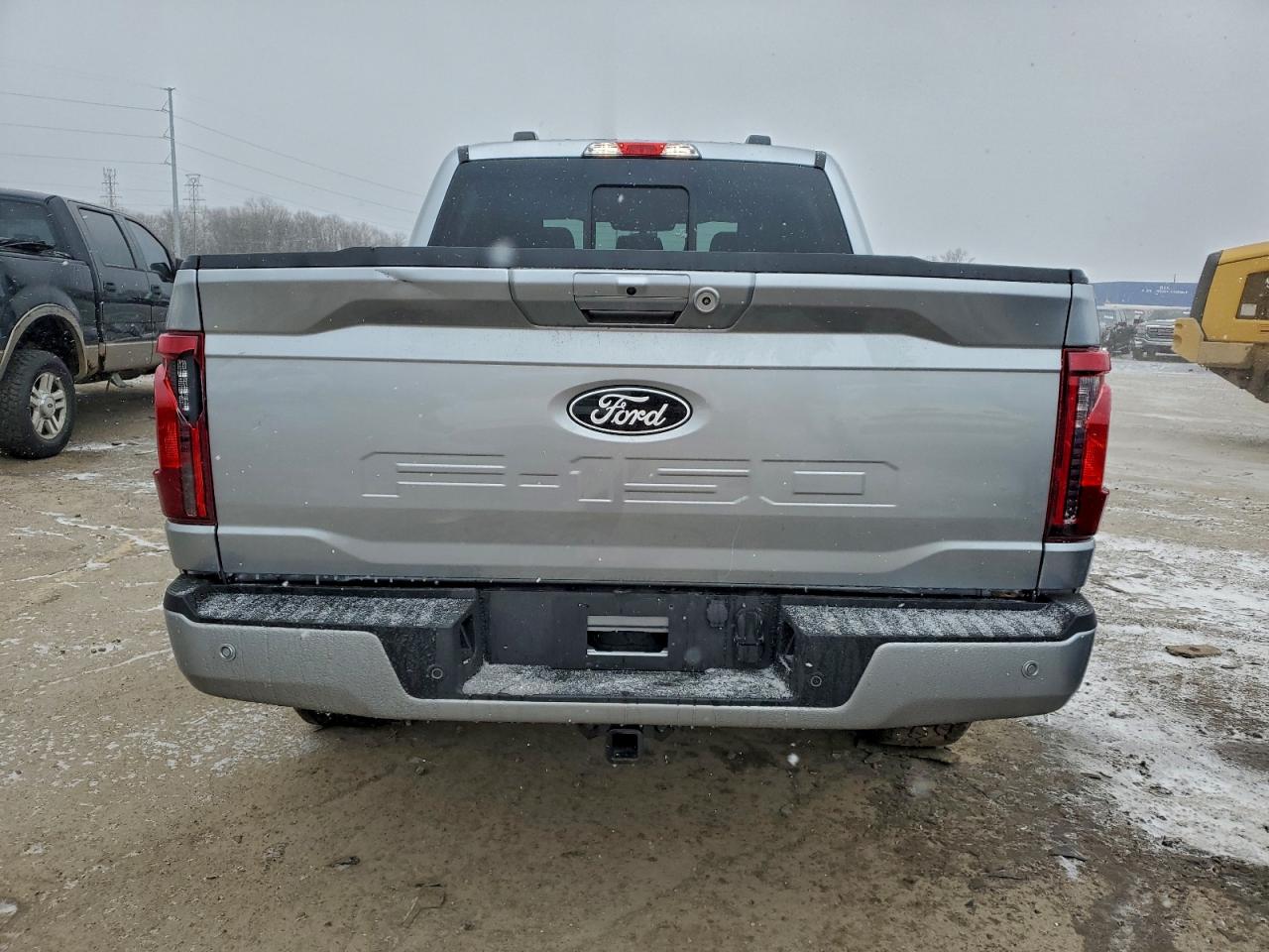 2025 FORD F150 XLT photo 6