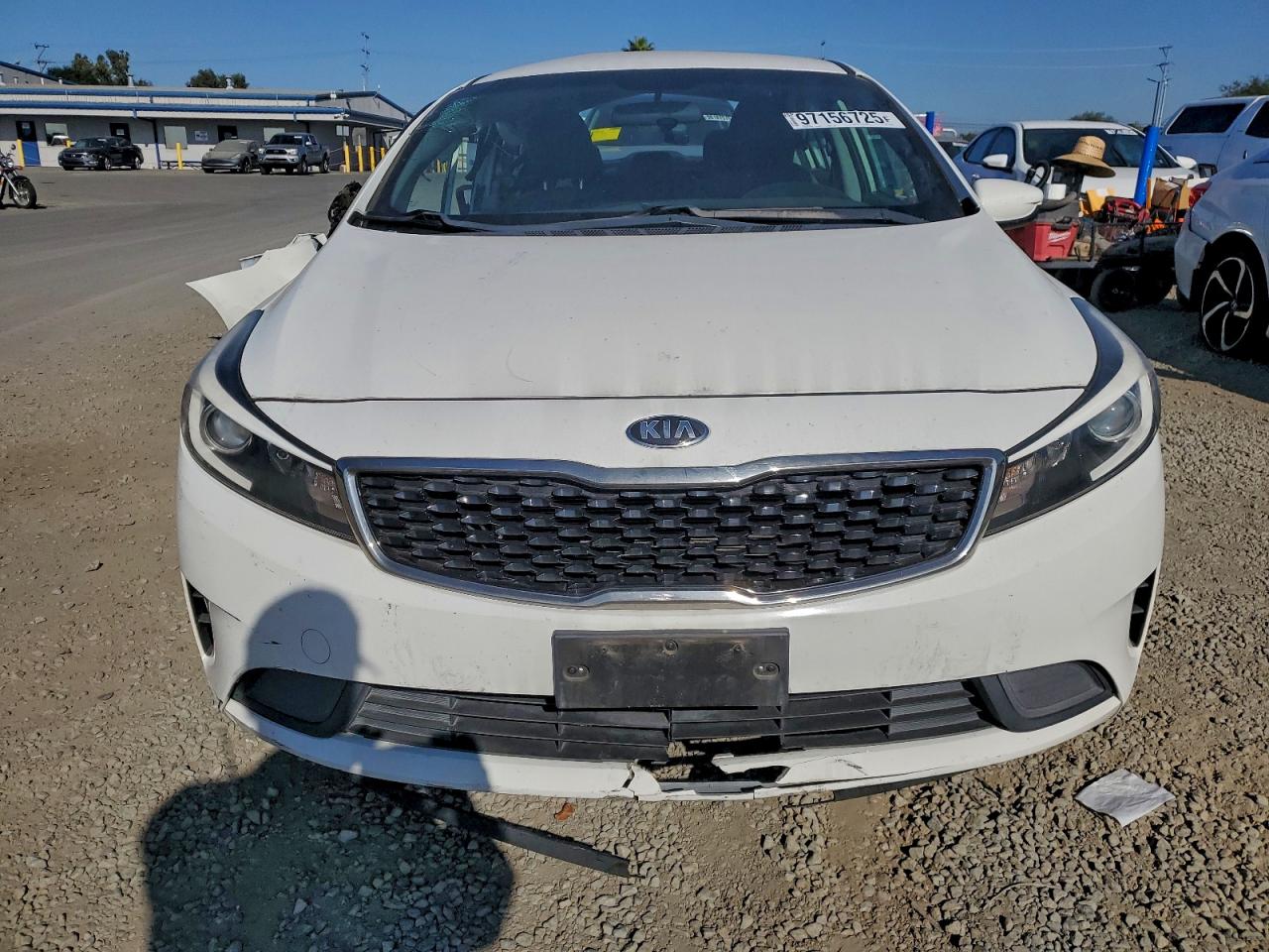 2017 KIA FORTE LX photo 5