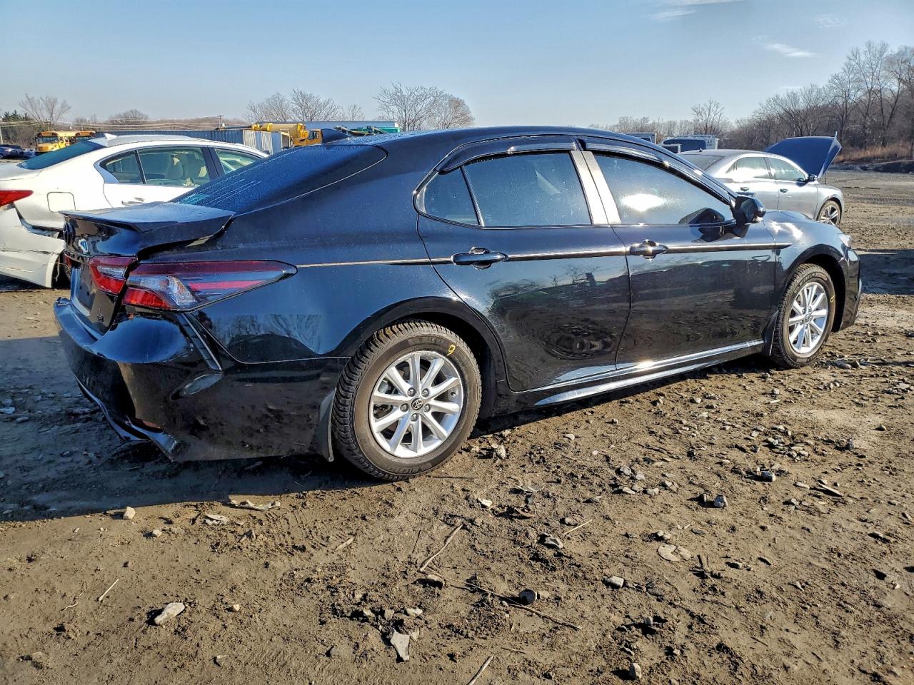 2024 TOYOTA CAMRY SE NIGHT SHADE photo 3