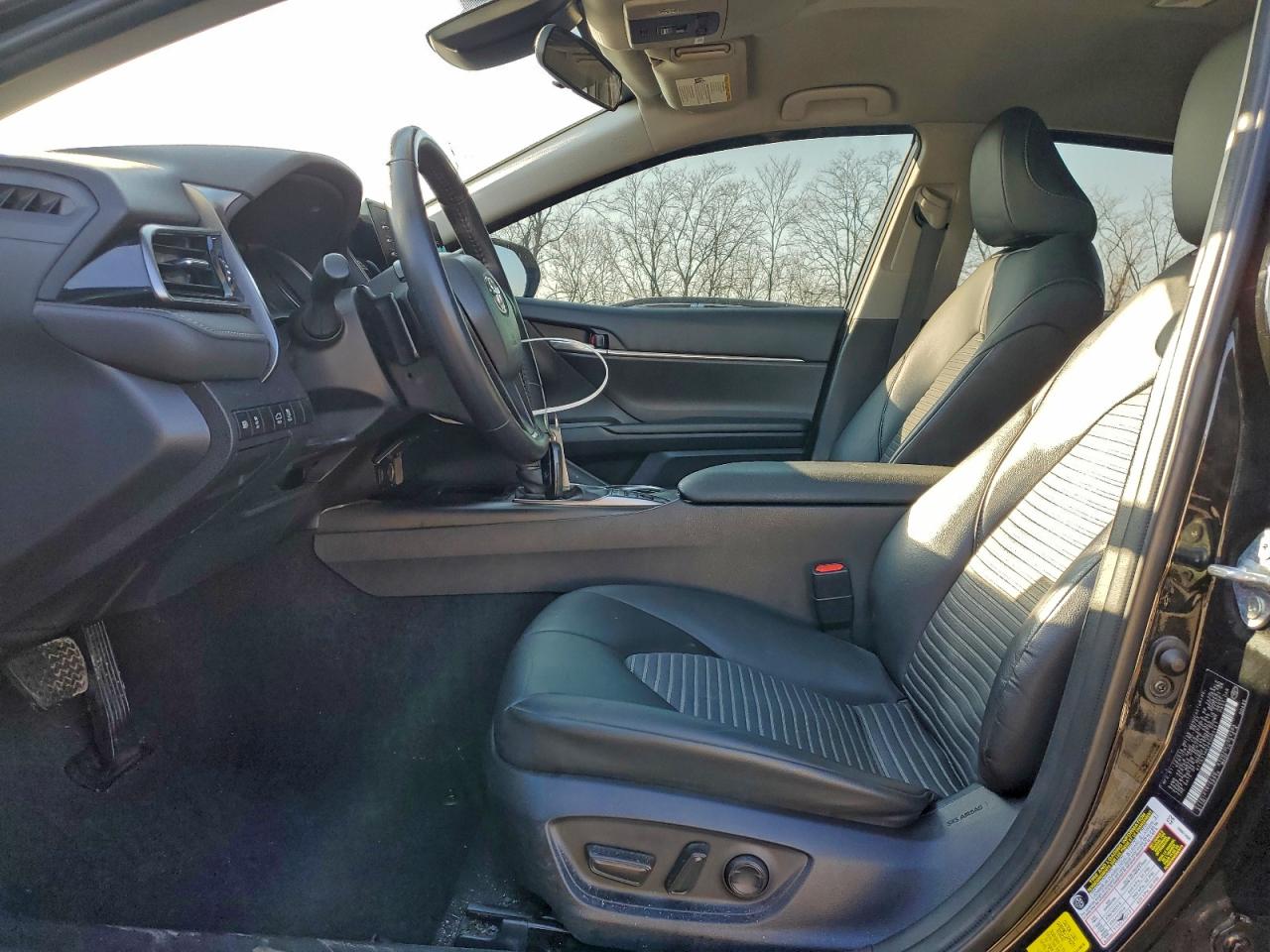 2024 TOYOTA CAMRY SE NIGHT SHADE photo 7