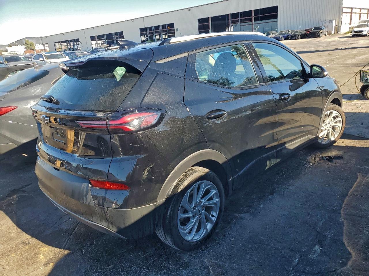 2023 CHEVROLET BOLT EUV LT photo 3
