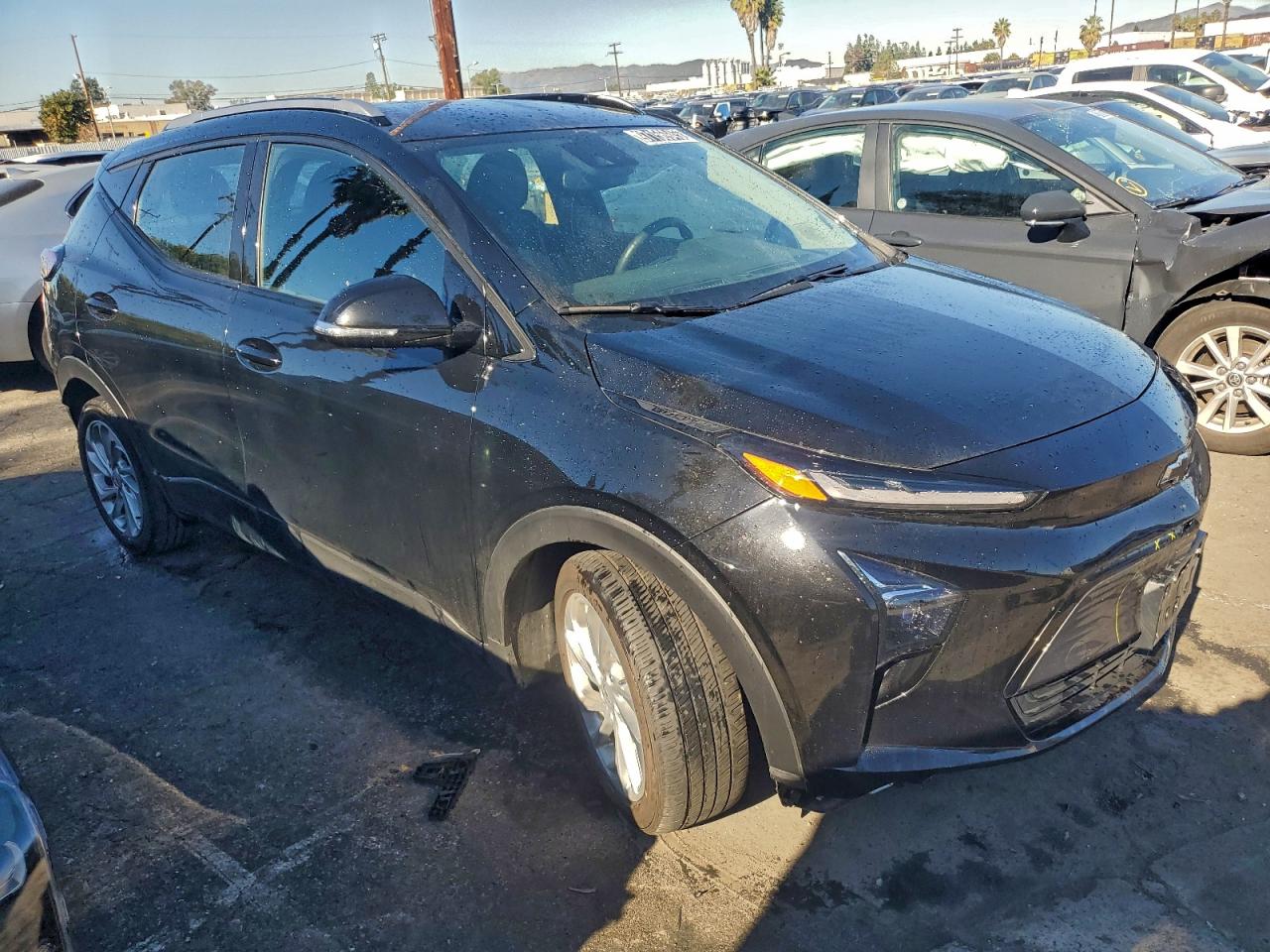 2023 CHEVROLET BOLT EUV LT photo 4