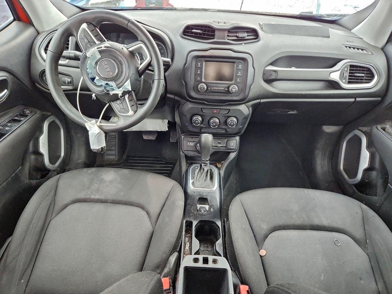 2019 JEEP RENEGADE SPORT photo 8