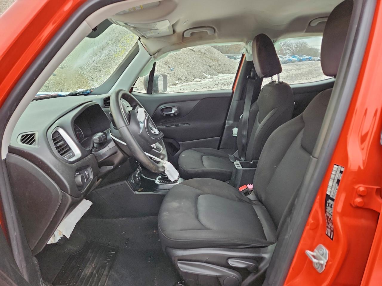 2019 JEEP RENEGADE SPORT photo 7