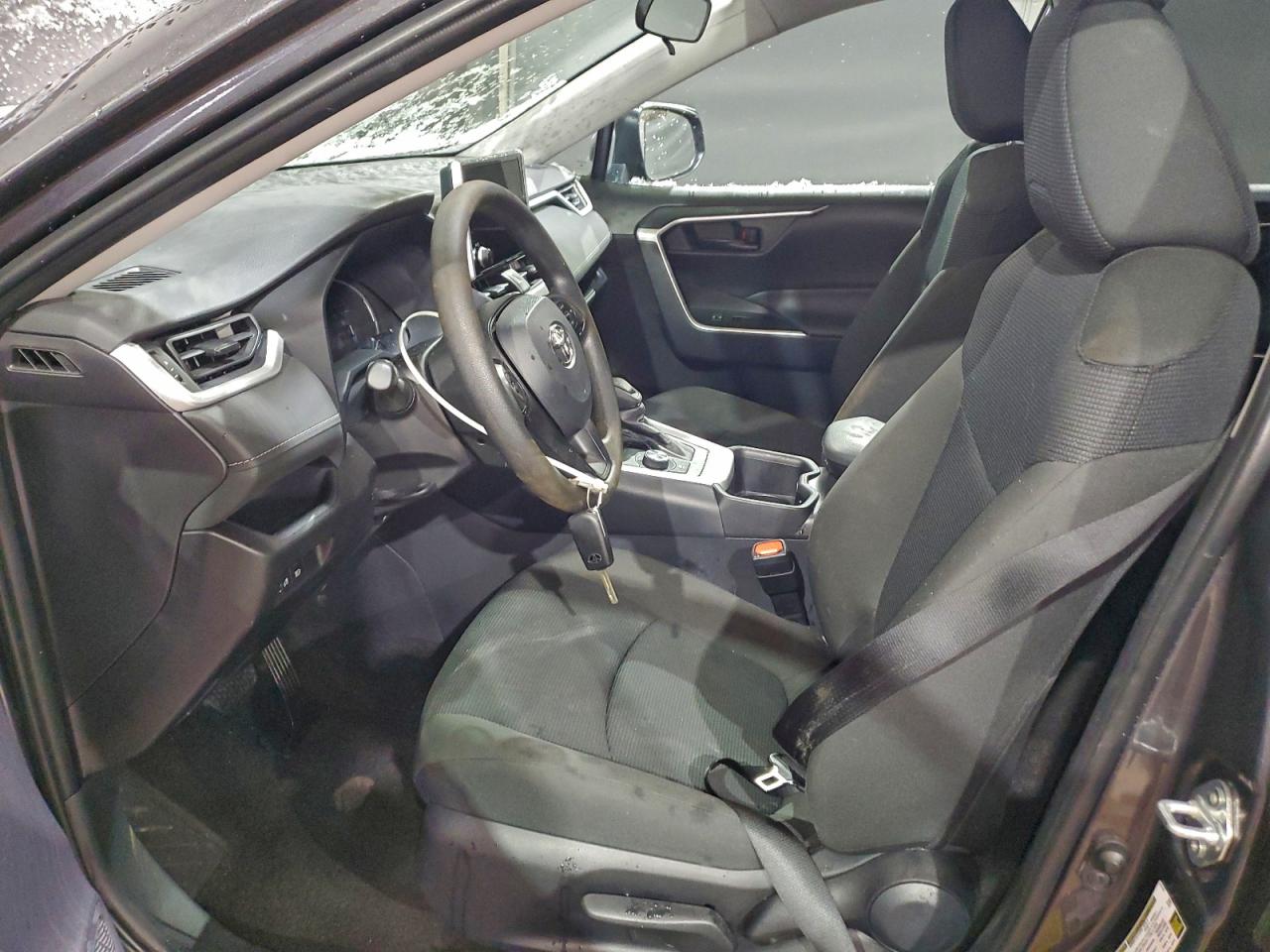 2025 TOYOTA RAV4 LE photo 7