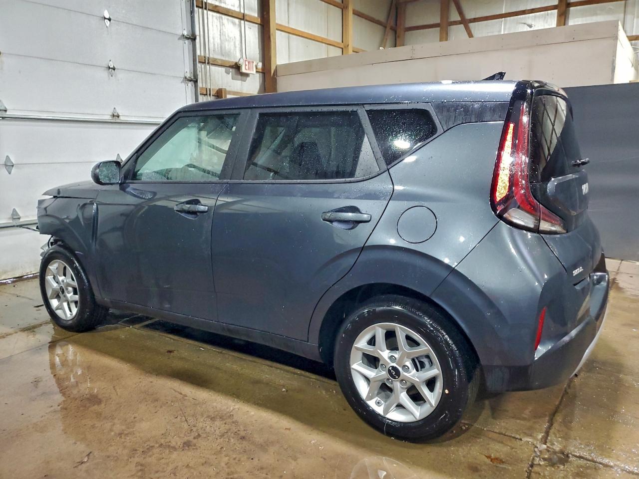 2025 KIA SOUL LX photo 2