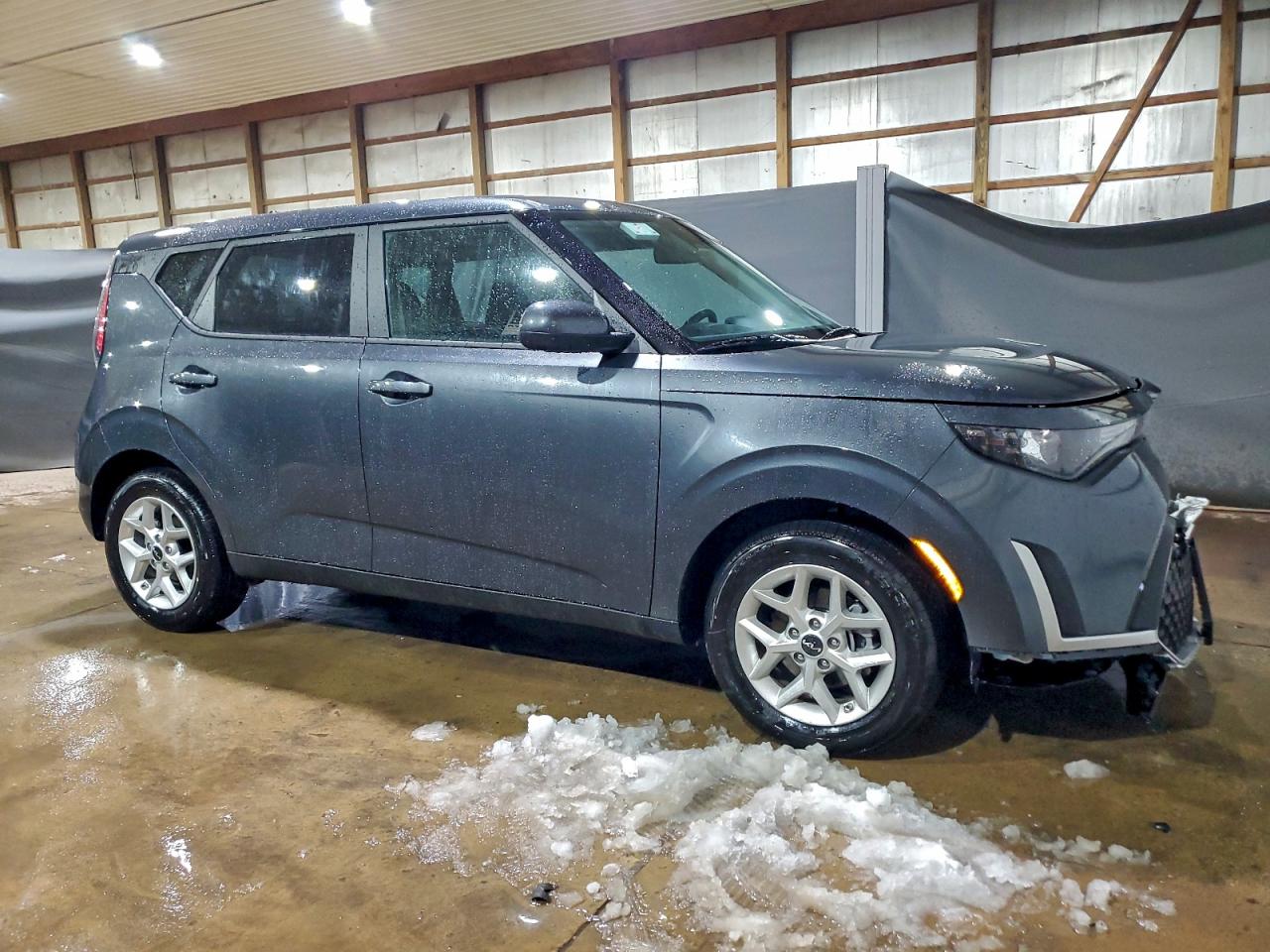 2025 KIA SOUL LX photo 4