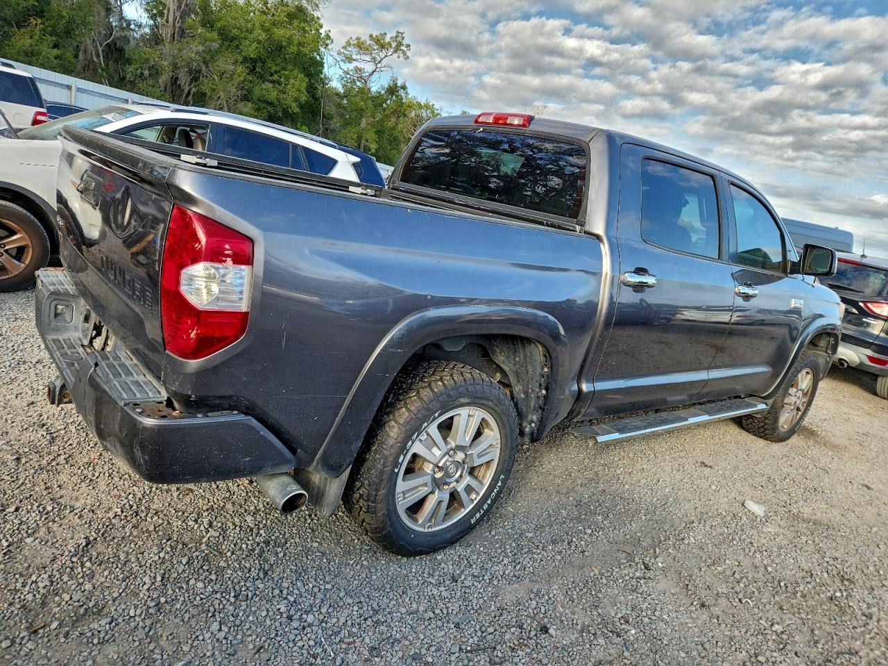 2014 TOYOTA TUNDRA CREWMAX PLATINUM photo 3