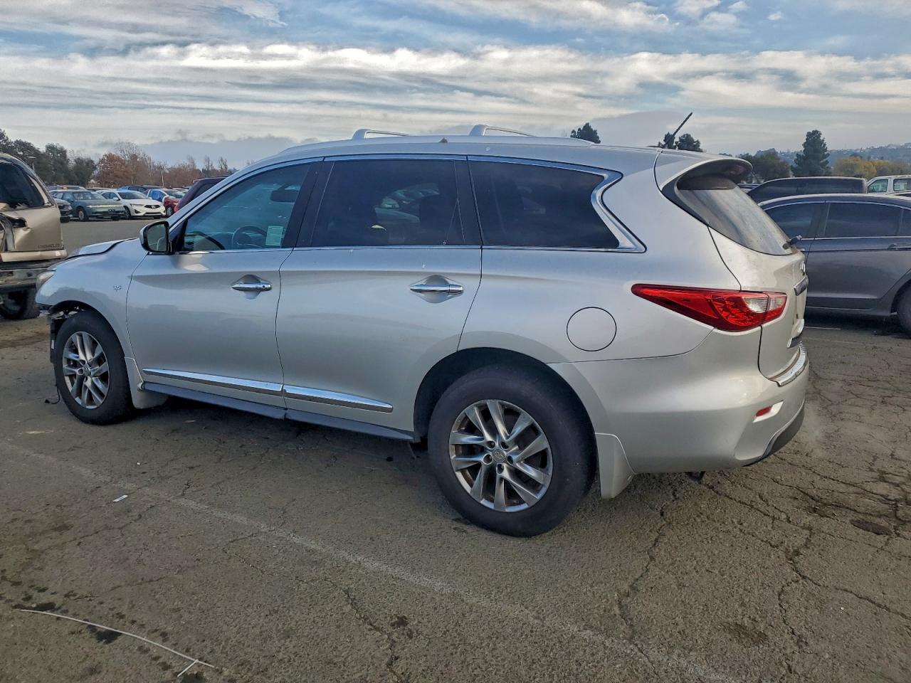 2014 INFINITI QX60 photo 2