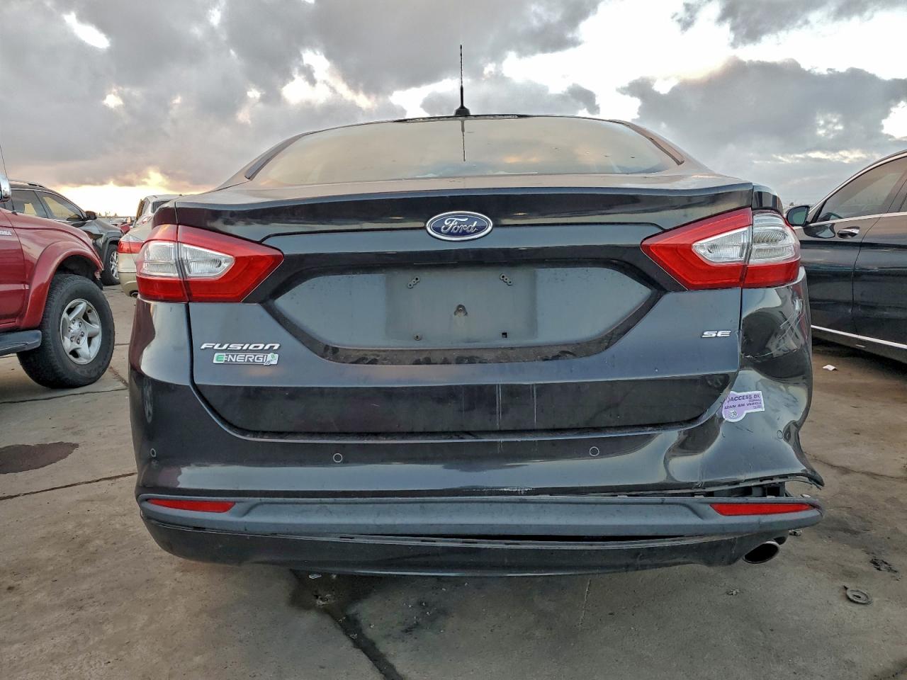 2014 FORD FUSION SE PHEV photo 6
