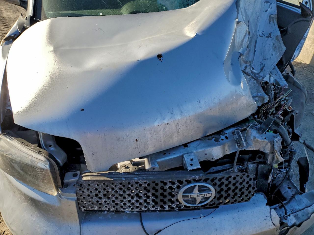 2010 TOYOTA SCION XB photo 12