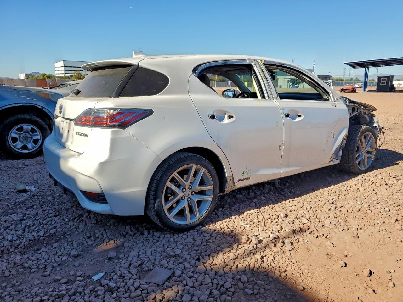2016 LEXUS CT 200 photo 3