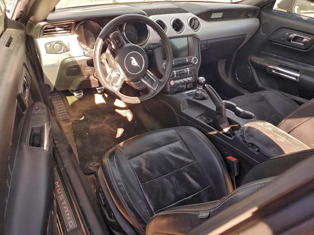 2016 FORD MUSTANG GT photo 8