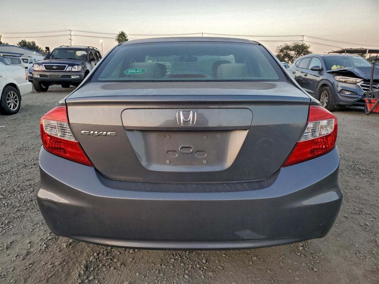 2012 HONDA CIVIC LX photo 6