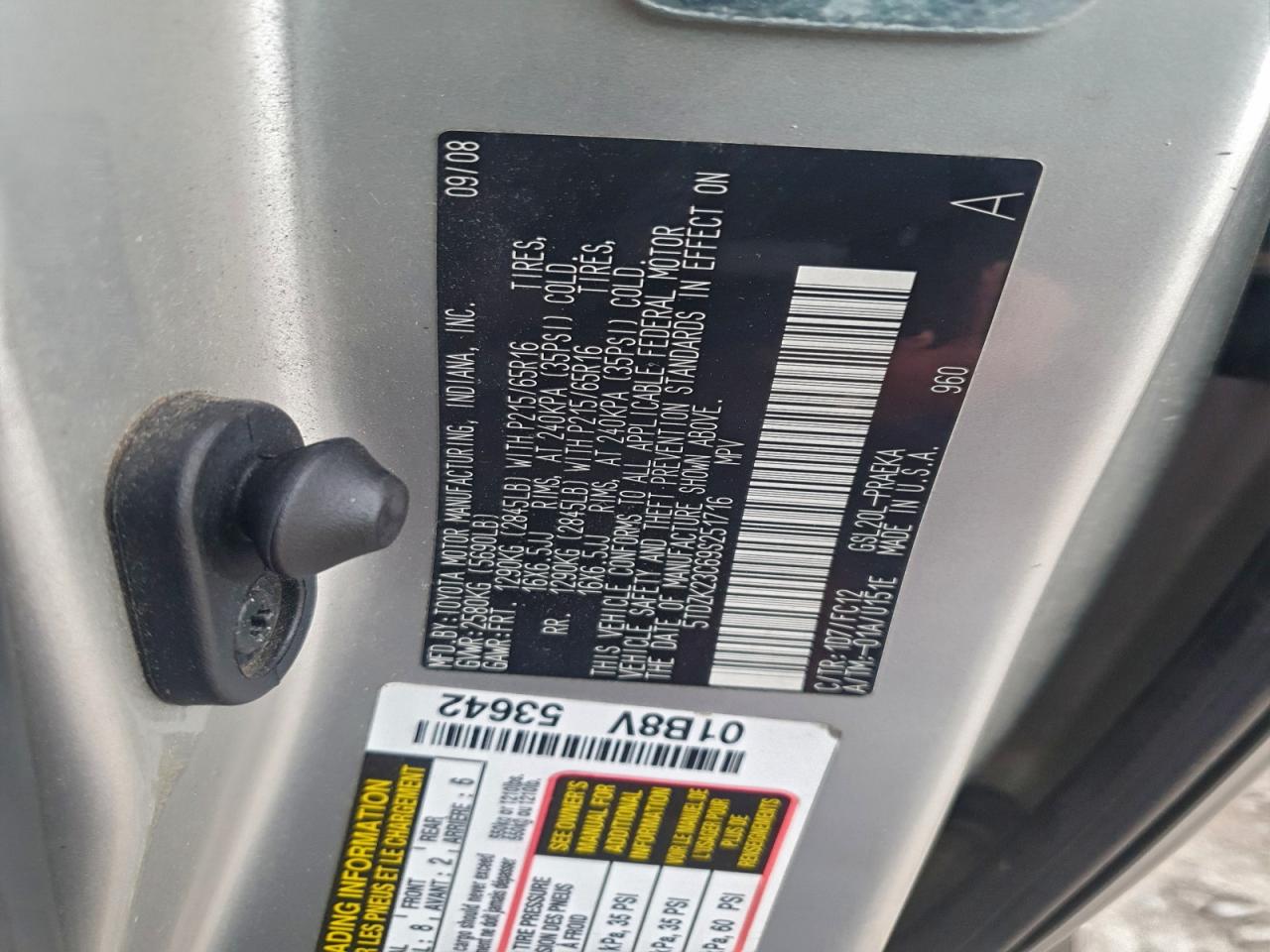 2009 TOYOTA SIENNA LE 8-PASSENGER photo 13